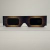 Lunettes éclipse solaire Xythia LSP1 vue de face certifiées CE EN ISO 12312-2 Pack 4 — 4 lunettes éclipse