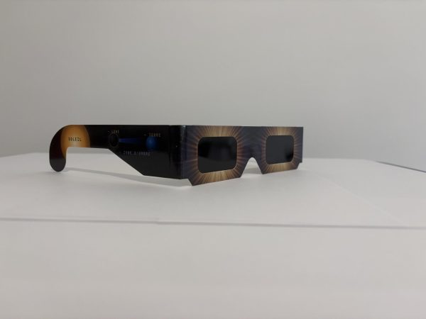 Lunettes éclipse solaire Xythia LSP1 schéma technique filtres polymère Pack 4 — 4 lunettes éclipse
